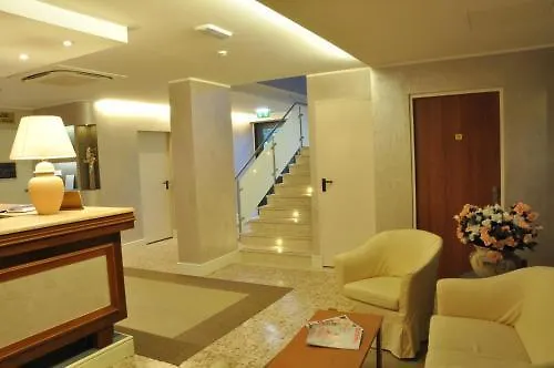 Residence Sabrina Ceriale 3*,